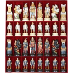 Knight's wood carved chess set n.3 with box